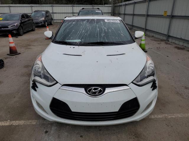 Photo 5 from auction – 2015 HYUNDAI VELOSTER with VIN KMHTC6AD4FU237970