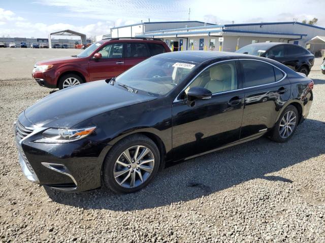 LEXUS ES 300H 2016 with VIN JTHBW1GG1G2104994 - Photo from auction