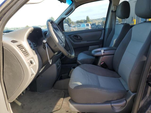Photo 7 from auction – 2004 FORD ESCAPE with VIN 1FMYU92114DA08913