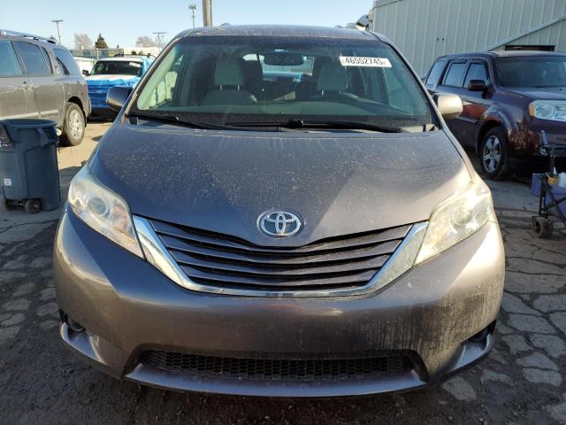 Photo 5 from auction – 2016 TOYOTA SIENNA LE with VIN 5TDKK3DC0GS715750