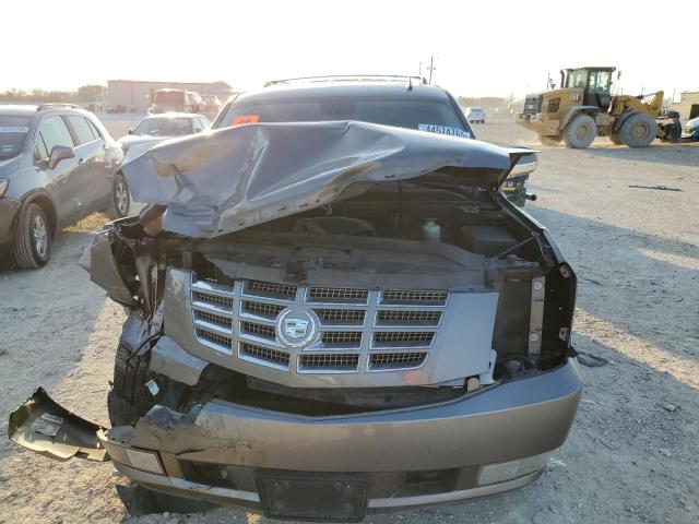 Снимка 5 от търг – 2011 CADILLAC ESCALADE с VIN 1GYS3AEF9BR286636