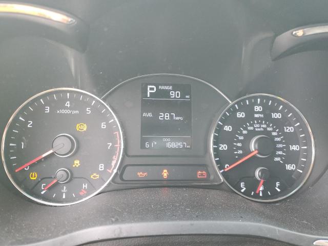 Photo 9 from auction – 2017 KIA FORTE LX with VIN 3KPFK4A76HE077093