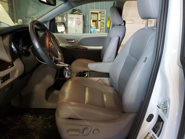 Photo 7 from auction – 2017 TOYOTA SIENNA XLE with VIN 5TDYZ3DC3HS766764