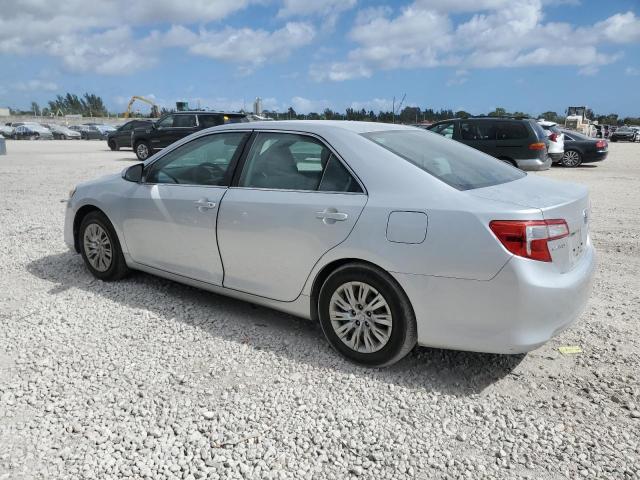 Photo 2 from auction – 2014 TOYOTA CAMRY L with VIN 4T1BF1FK1EU782598