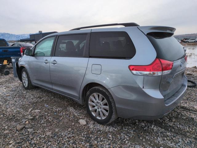 Photo 2 from auction – 2012 TOYOTA SIENNA LE with VIN 5TDJK3DC8CS031664