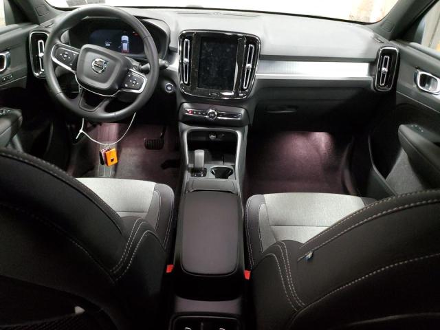 Photo 8 from auction – 2025 VOLVO XC40 CORE with VIN YV4L12UJ4S2520845