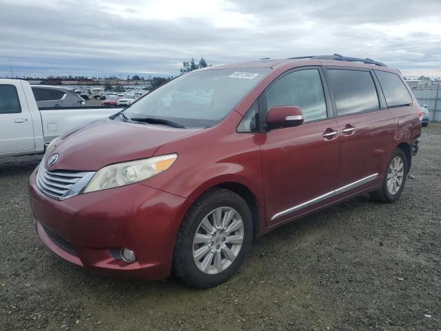 Photo 1 from auction – 2013 TOYOTA SIENNA XLE with VIN 5TDYK3DC1DS301849