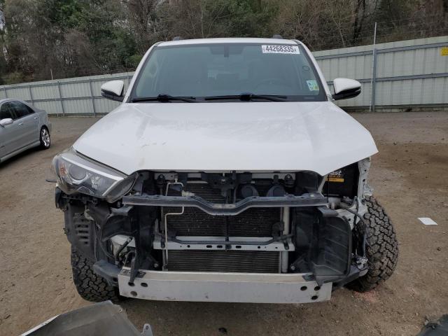 Photo 5 from auction – 2016 TOYOTA 4RUNNER SR with VIN JTEZU5JR5G5133402