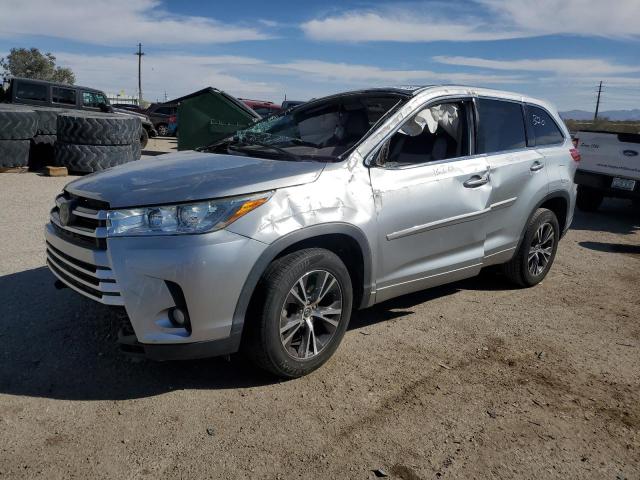 TOYOTA HIGHLANDER 2018 with VIN 5TDZZRFH9JS258904 - Photo from auction