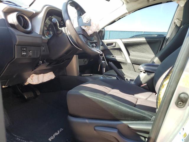 Photo 7 from auction – 2016 TOYOTA RAV4 LE with VIN 2T3BFREV1GW482970