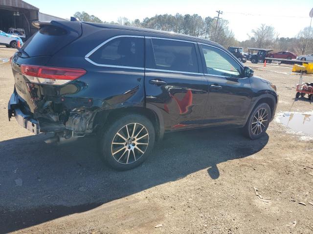 Photo 3 from auction – 2018 TOYOTA HIGHLANDER with VIN 5TDKZRFH7JS287870