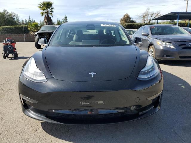 Photo 5 from auction – 2018 TESLA MODEL 3 with VIN 5YJ3E1EA9JF152660