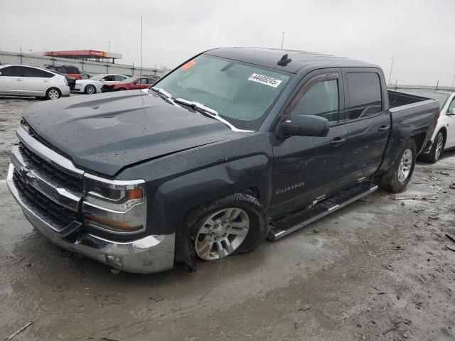 CHEVROLET SILVERADO 2018 with VIN 3GCUKREC7JG259262 - Photo from auction