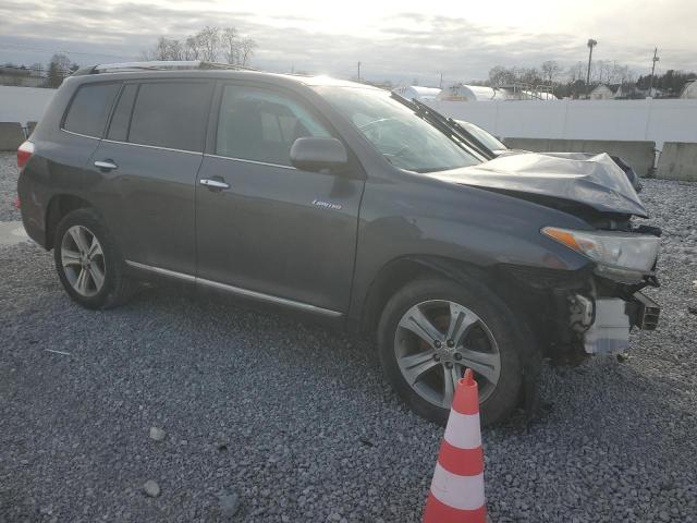 Photo 4 from auction – 2011 TOYOTA HIGHLANDER with VIN 5TDDK3EHXBS047631