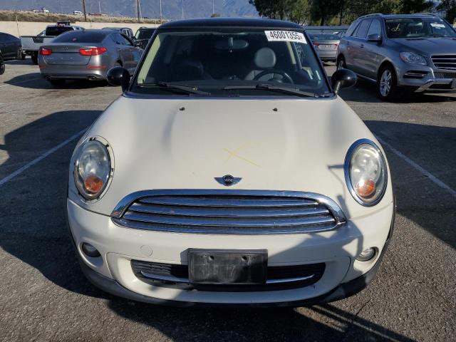 Снимка 5 от търг – 2011 MINI COOPER с VIN WMWSU3C51BT251839