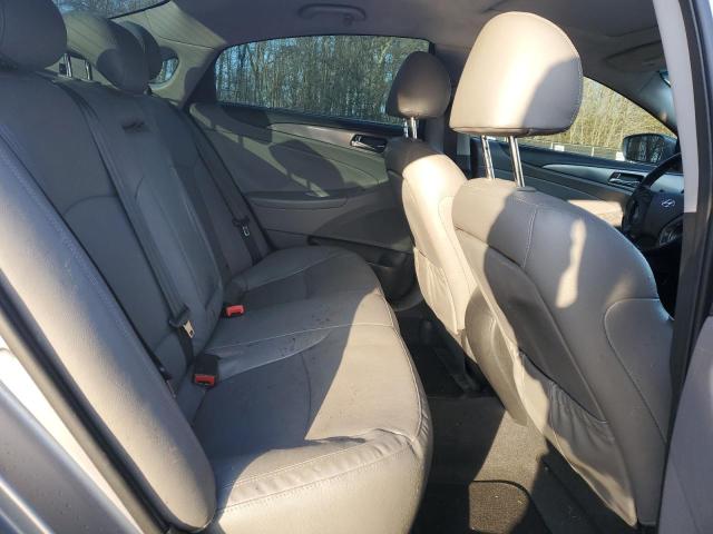 Photo 10 from auction – 2014 HYUNDAI SONATA HYB with VIN KMHEC4A42EA105044