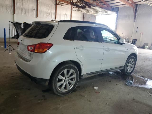 Фото 3 с аукциона – 2015 MITSUBISHI OUTLANDER с VIN 4A4AP4AW6FE040761