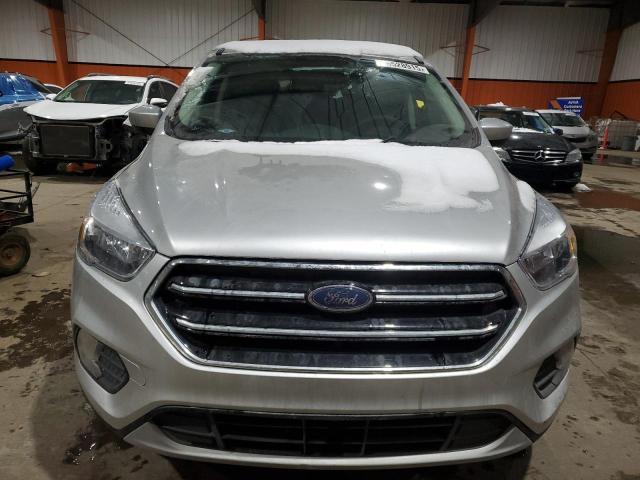 Photo 5 from auction – 2017 FORD ESCAPE SE with VIN 1FMCU0GD4HUD01042