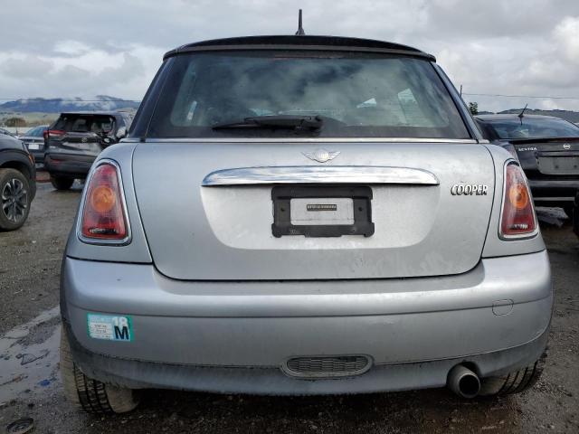 Photo 6 from auction – 2007 MINI COOPER with VIN WMWMF33587TT52662
