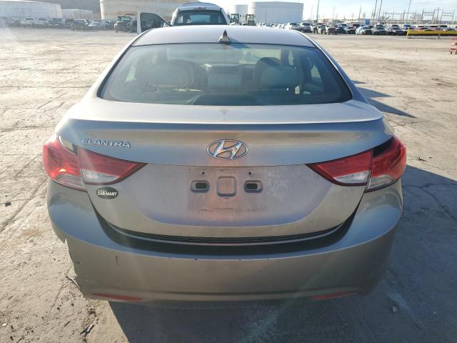 Photo 6 from auction – 2012 HYUNDAI ELANTRA GL with VIN 5NPDH4AE9CH091076