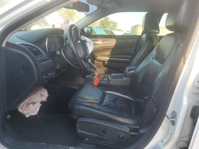 Photo 7 from auction – 2015 CHRYSLER 300 LIMITE with VIN 2C3CCAAG3FH859307