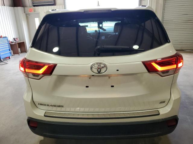 صورة رقم 6 من المزاد - 2017 TOYOTA HIGHLANDER مع VIN 5TDKZRFH3HS517396