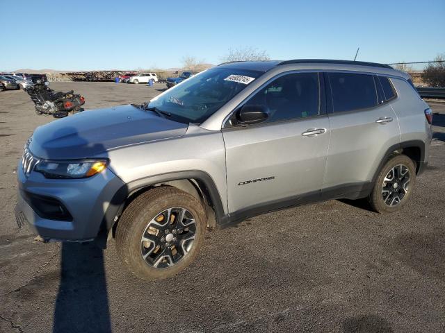 JEEP COMPASS LA 2022 с VIN 3C4NJCBB6NT119314 - Снимка от търг