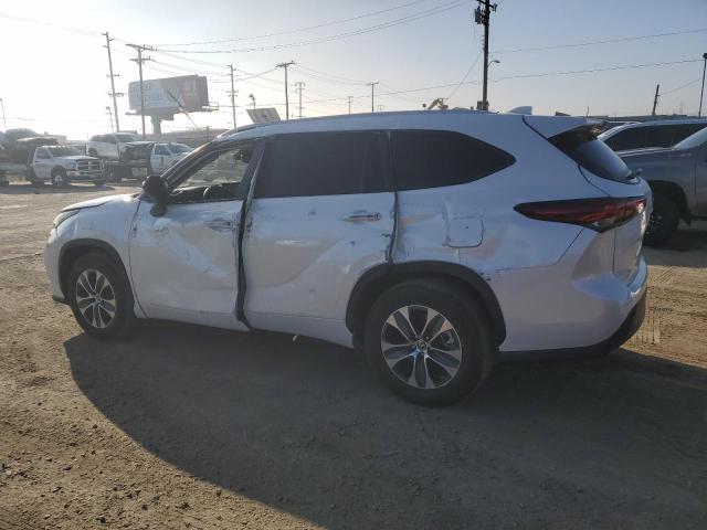 Photo 2 from auction – 2024 TOYOTA HIGHLANDER with VIN 5TDKDRAH2RS537128