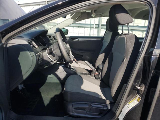 Photo 7 from auction – 2017 VOLKSWAGEN JETTA S with VIN 3VW2B7AJ0HM342850