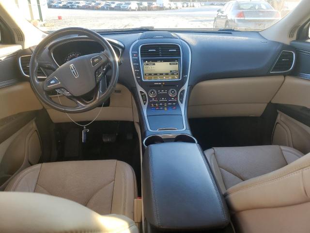 Photo 8 from auction – 2016 LINCOLN MKX RESERV with VIN 2LMTJ6LR7GBL51472