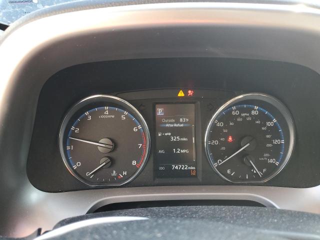 Photo 9 from auction – 2017 TOYOTA RAV4 LIMIT with VIN JTMYFREV5HJ149116