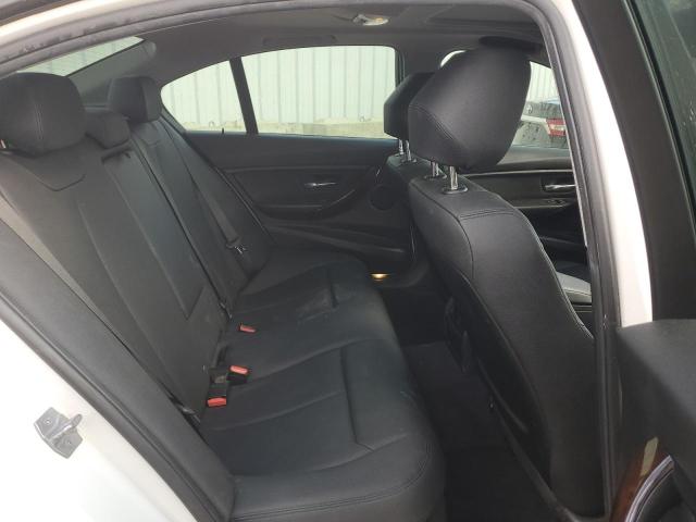 Photo 10 from auction – 2017 BMW 320 XI with VIN WBA8E5G3XHNU44600