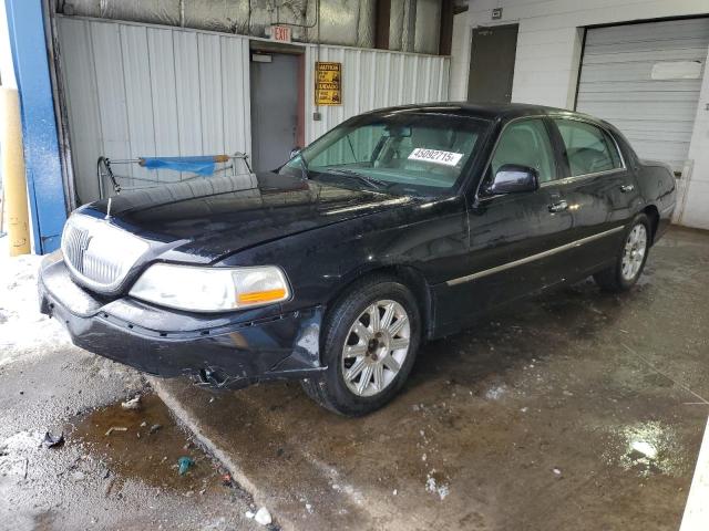 LINCOLN TOWN CAR S 2011 with VIN 2LNBL8CV0BX755610 - Photo from auction
