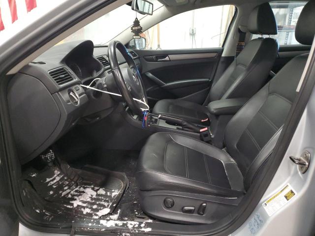 Photo 7 from auction – 2014 VOLKSWAGEN PASSAT SE with VIN 1VWBP7A3XEC001570