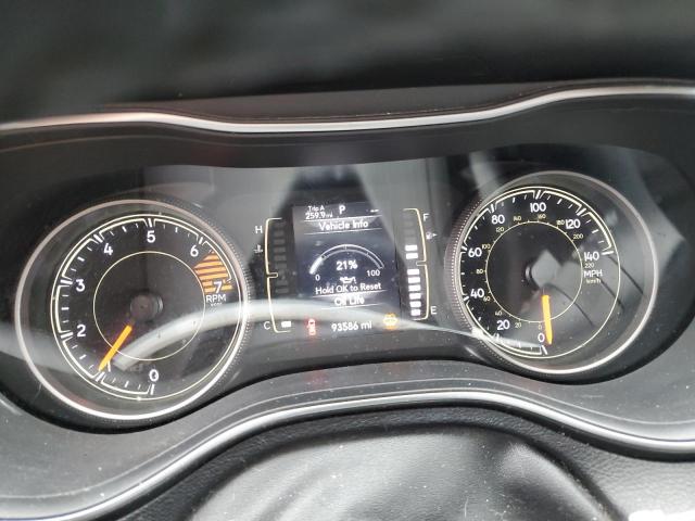 Photo 9 from auction – 2019 JEEP CHEROKEE L with VIN 1C4PJLLB4KD316538