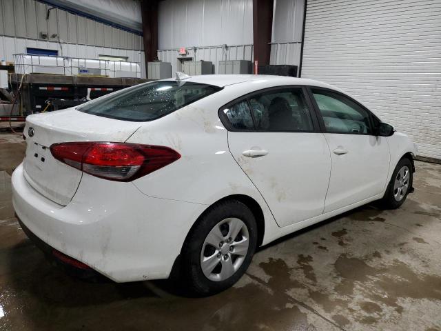 Photo 3 from auction – 2017 KIA FORTE LX with VIN 3KPFK4A75HE085802