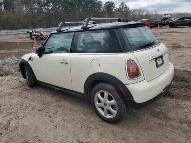 Photo 2 from auction – 2009 MINI COOPER with VIN WMWMF33529TU73531