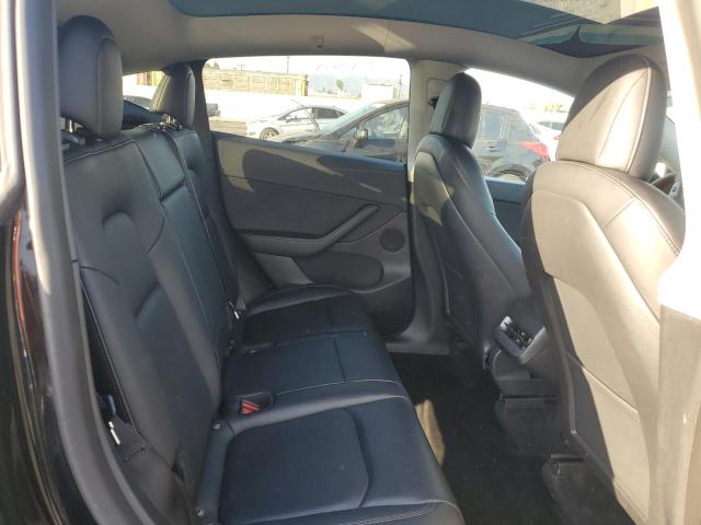 Photo 11 from auction – 2022 TESLA MODEL Y with VIN 7SAYGDEE1NF481155
