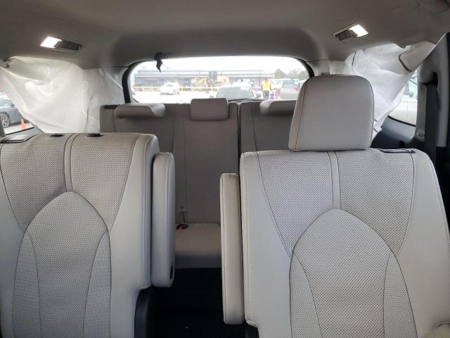Photo 10 from auction – 2024 TOYOTA GRAND HIGH with VIN 5TDAAAB53RS005283