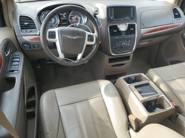 Photo 8 from auction – 2016 CHRYSLER TOWN & COU with VIN 2C4RC1BG2GR294810