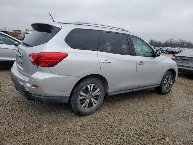 Photo 3 from auction – 2017 NISSAN PATHFINDER with VIN 5N1DR2MN4HC673551