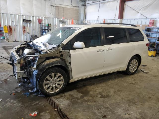 Photo 1 from auction – 2017 TOYOTA SIENNA XLE with VIN 5TDDZ3DC3HS153011