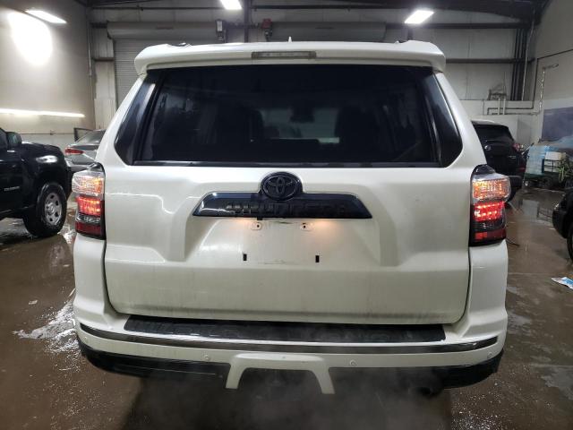 Photo 6 from auction – 2019 TOYOTA 4RUNNER SR with VIN JTEBU5JRXK5732676