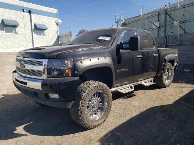 CHEVROLET SILVERADO 2011 with VIN 3GCPKSE34BG195039 - Photo from auction