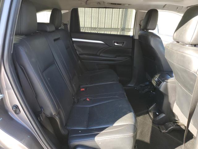 Photo 11 from auction – 2019 TOYOTA HIGHLANDER with VIN 5TDJZRFH3KS622863