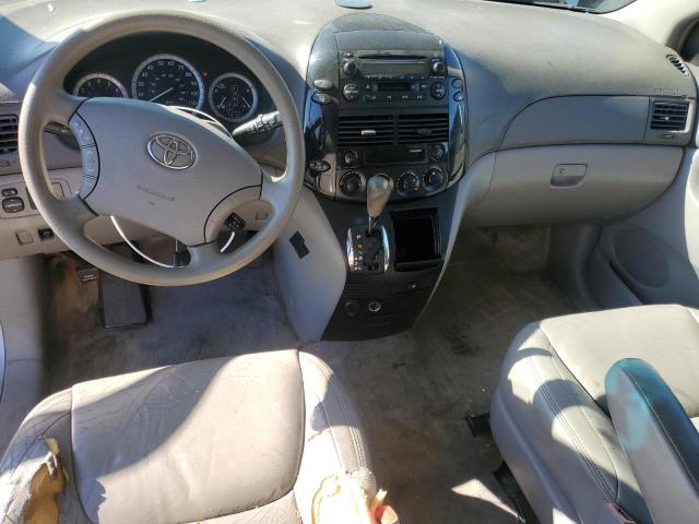Photo 8 from auction – 2005 TOYOTA SIENNA CE with VIN 5TDZA23C35S262380