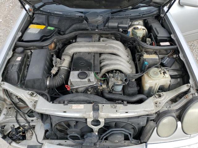Photo 11 from auction – 1996 MERCEDES-BENZ E 300D with VIN WDBJF20F9TJ003169
