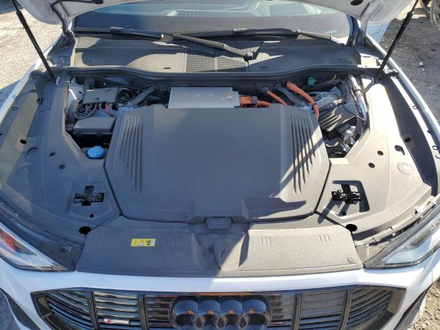 Снимка 12 от търг – 2022 AUDI E-TRON CHR с VIN WA1VABGE9NB040096