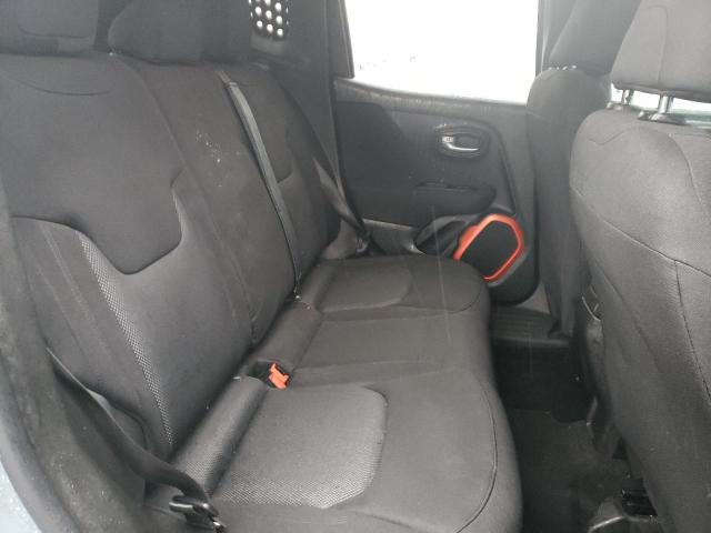 Photo 11 from auction – 2018 JEEP RENEGADE S with VIN ZACCJBAB9JPJ02735