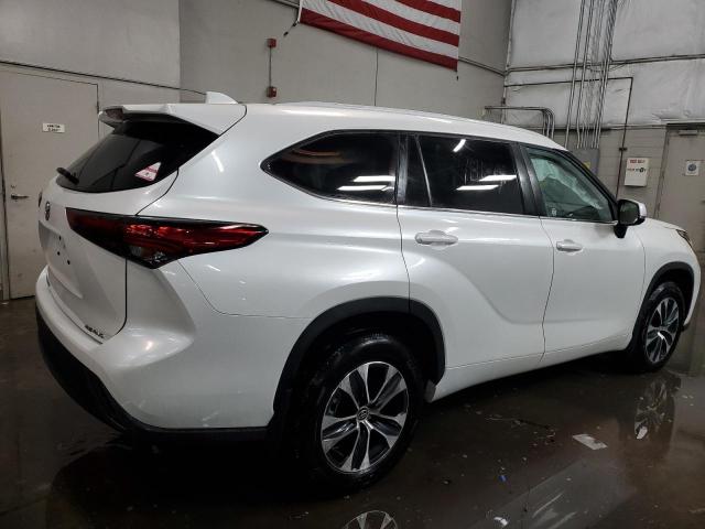 Photo 3 from auction – 2023 TOYOTA HIGHLANDER with VIN 5TDKDRBH2PS007057